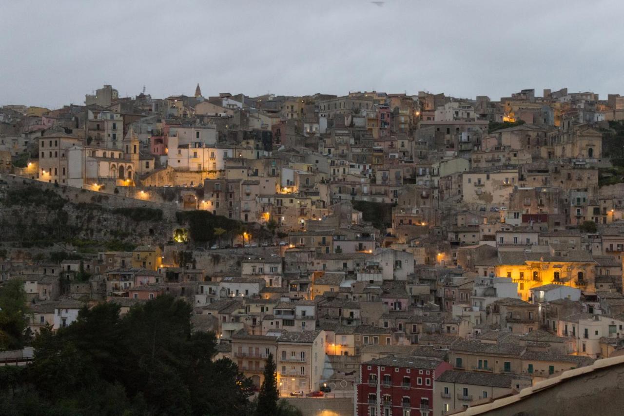 Oikos - Ragusa Ibla Dış mekan fotoğraf